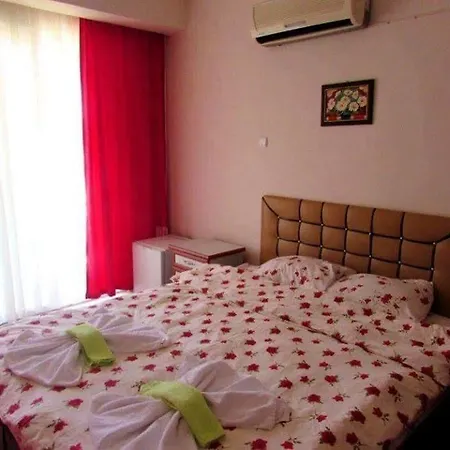 Отель Guenaydin